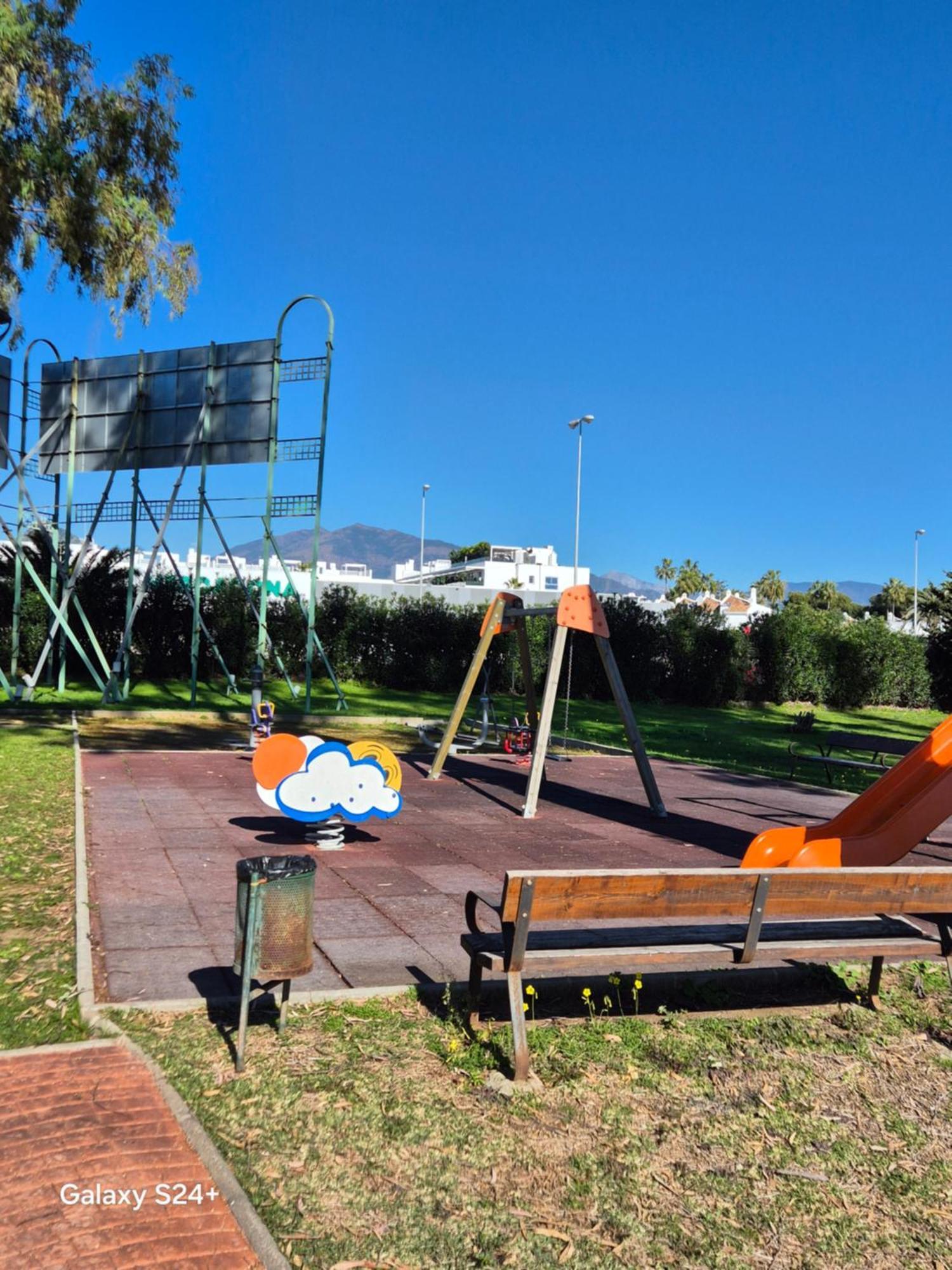Belen Beach 3 Estepona Bagian luar foto